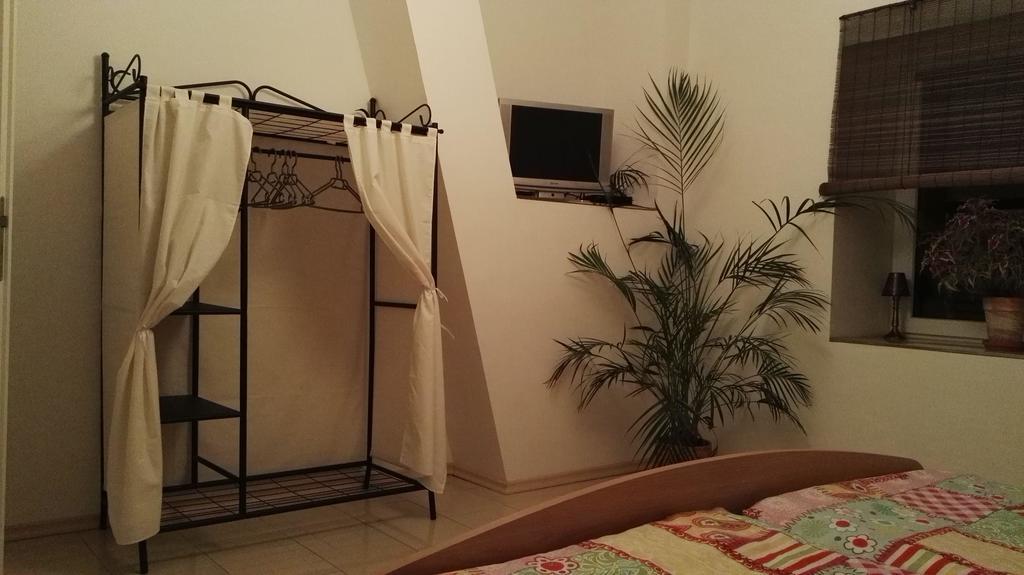 Feriendomizil-Roger-Wohnung-2 Leipzig Ngoại thất bức ảnh